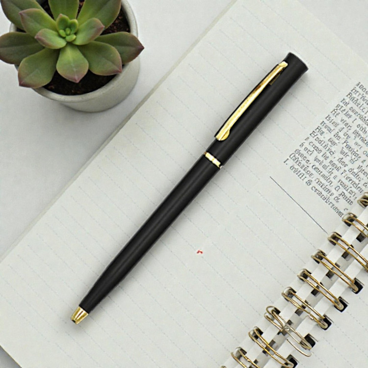 Plastic Promotional Pen with Gold Clip – Model PP002